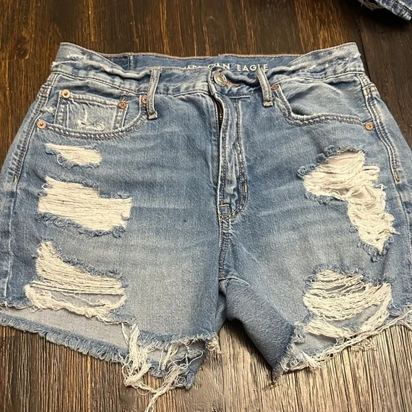 American Eagle Outfitters Women's Ripped Blue Jean Shorts - Picture 1 of 4
